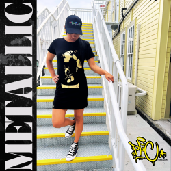 Silhouette Organic Tee...